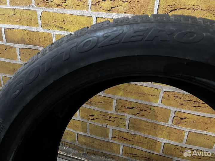 Pirelli Winter Sottozero 240 Serie II 245/45 R19 102V