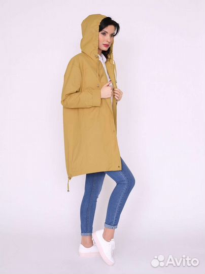 Плащ женский
