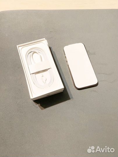 iPhone 16 Pro, 256 ГБ