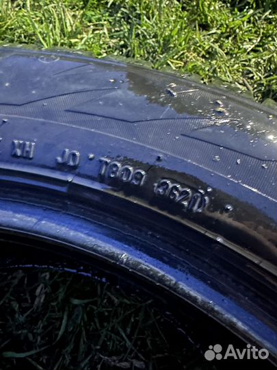 Formula Ice 215/55 R17 98T