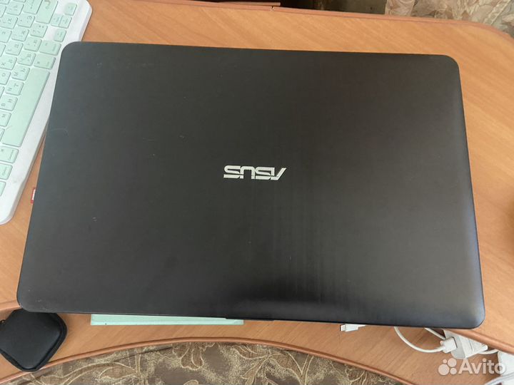 Asus