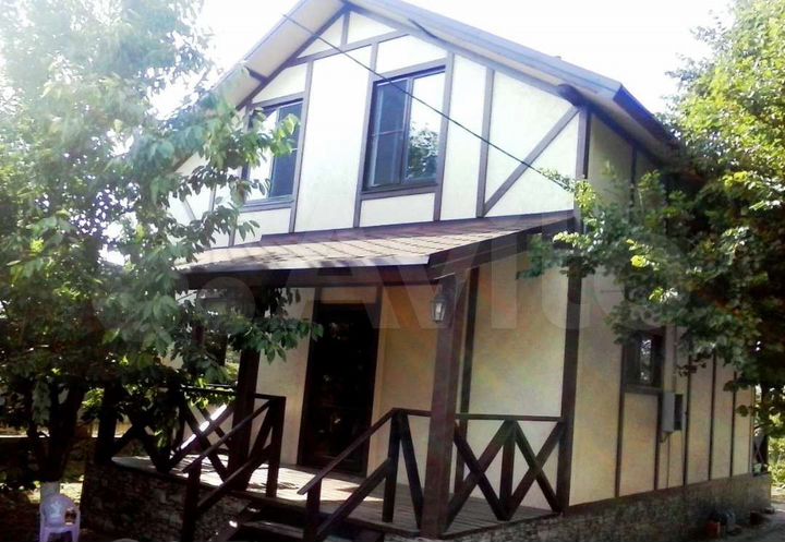 Дом 142 м² на участке 11 сот.