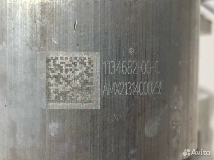 Кронштейн двигателя передний левый Tesla Model X