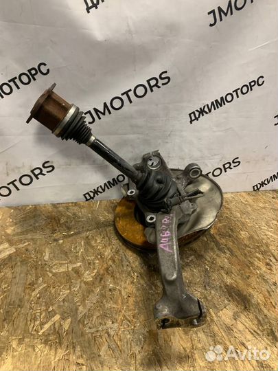 Кулак поворотный передний правый Audi A4 B8