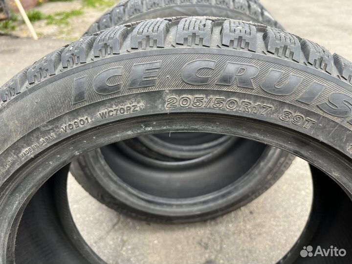 Bridgestone Ice Cruiser 7000 205/50 R17