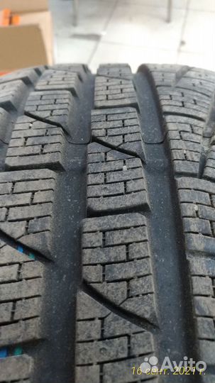 Pirelli Sottozero Winter 240 225/50 R17 и 225/50 R17 94H