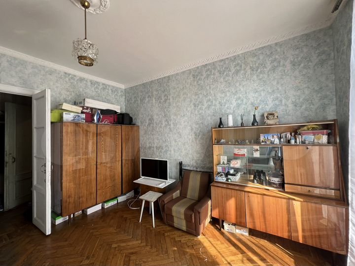 2-к. квартира, 56 м², 4/5 эт.