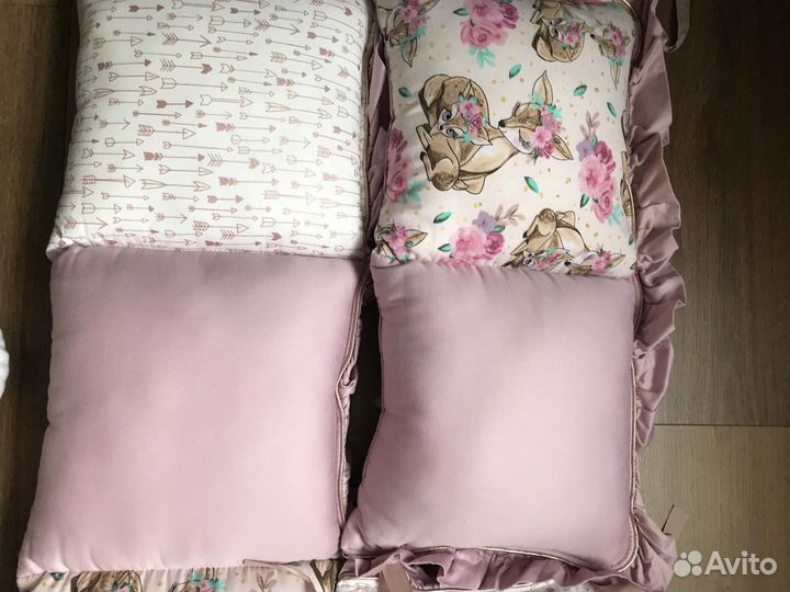 Бортики в детскую кроватку и балдахин