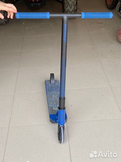 Трюковой самокат