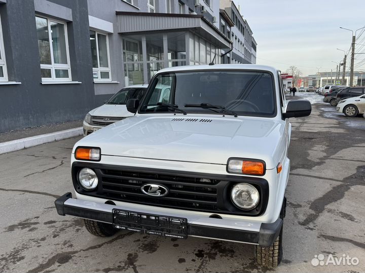 LADA 4x4 (Нива) 1.7 МТ, 2021, 17 900 км