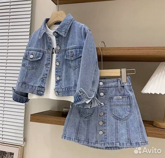 Костюм для девочки новый