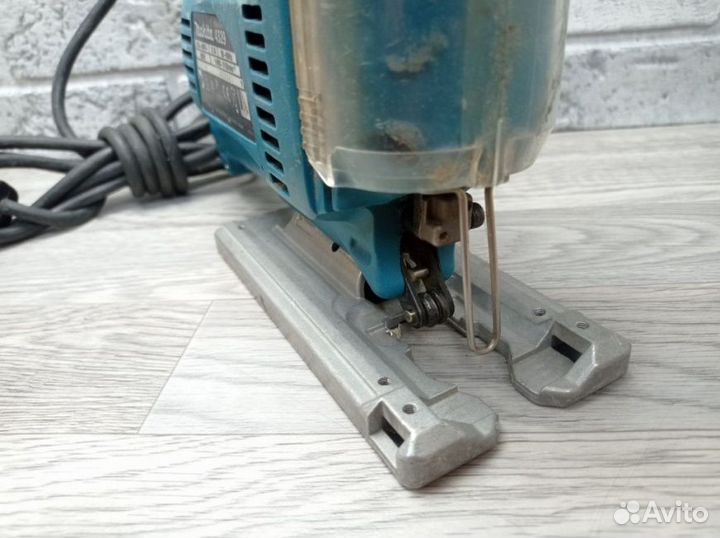 Электролобзик Makita 4329, 450 Вт