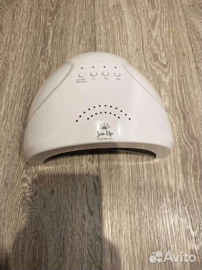 Лампа для маникюра