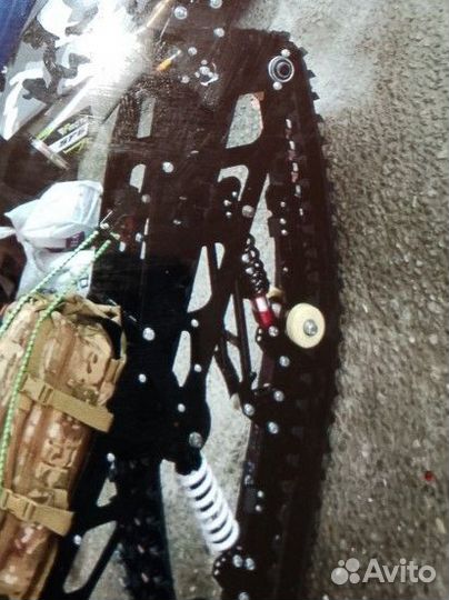 Гусеница на эндуро