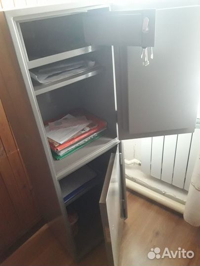Сейф шкаф металлический бу