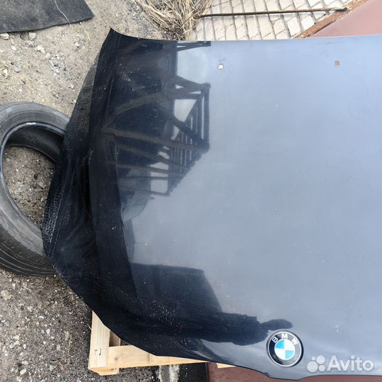 Капот BMW e60 под ремонт