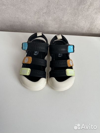 Сандали для мальчика 24