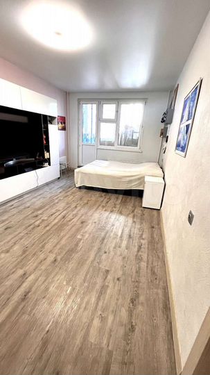 3-к. квартира, 79 м², 13/17 эт.