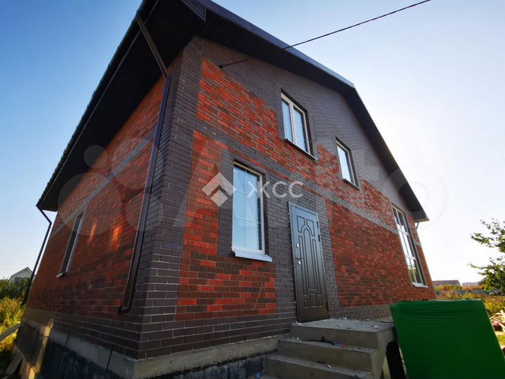 Дом 380 м² на участке 12,5 сот.