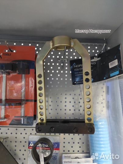 Съёмник наружного шруса универсальный