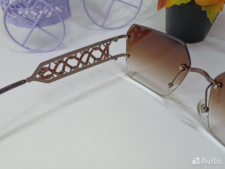 Солнцезащитные очки женские DG 0048