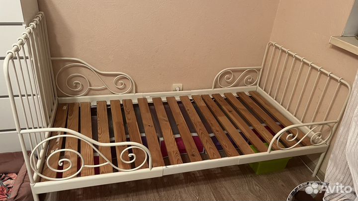 Раздвижная кровать IKEA миннен