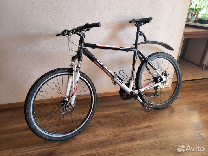 Велосипед Forward Apache 2.0 disc 26