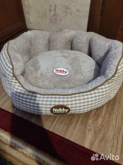 Лежанка для кошек и собак