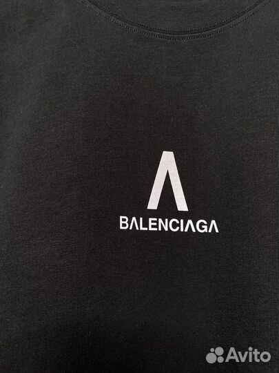 Balenciaga футболка оверсайз стиль 2024