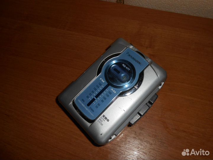 Переносной кассетный плеер Panasonic