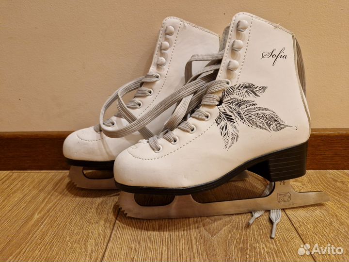Коньки фигурные детские