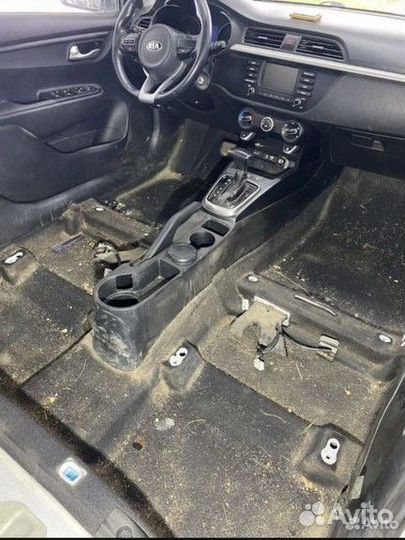 Химчистка салона автомобиля