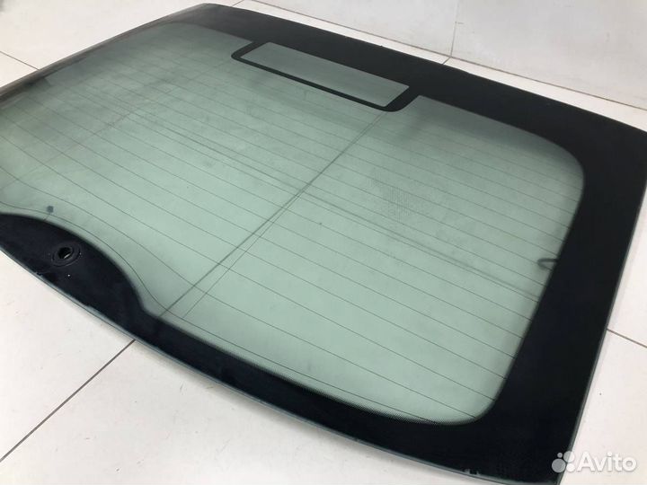 Стекло заднее Skoda Rapid 2012-2020