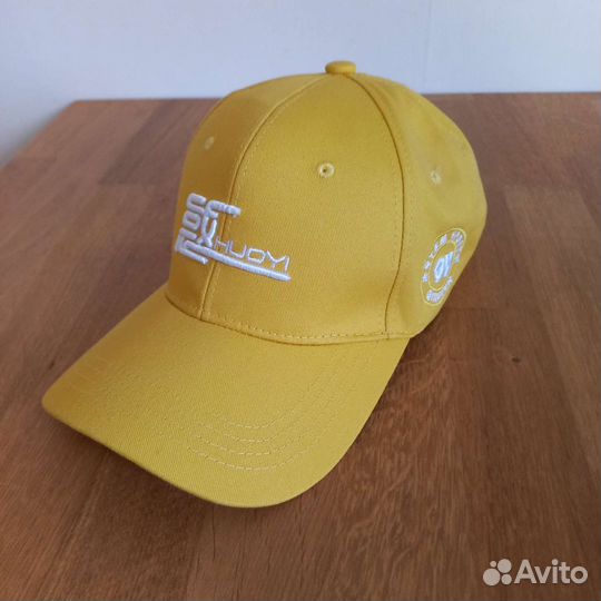 Бейсболка жёлтая унисекс