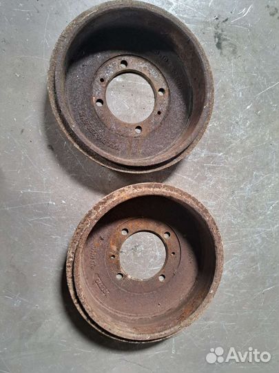 Тормозной барабан задний на Hyundai Sonata 3