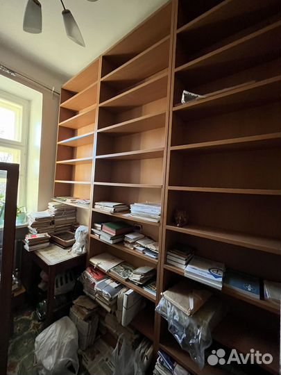 Книжные полки