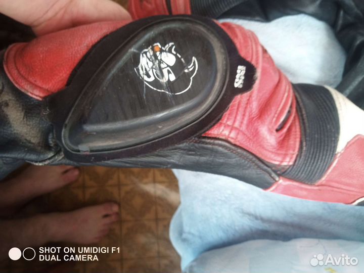 Мотокомбинезон