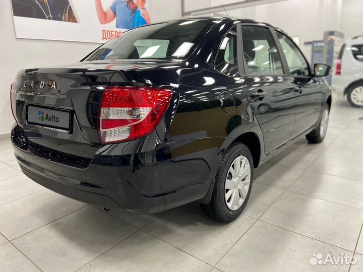 LADA Granta 1.6 МТ, 2022