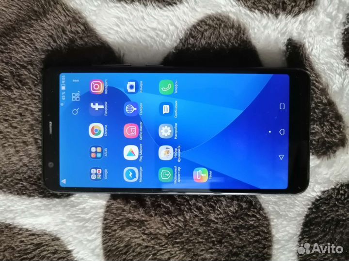 ASUS ZenFone Max Plus (M1) ZB570TL, 2/32 ГБ