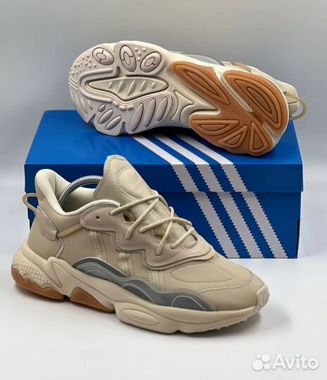 Кроссовки Adidas Ozweego