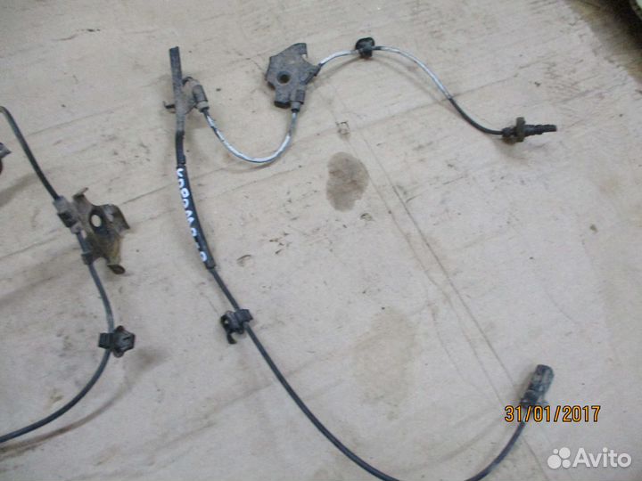 Датчик абс Тойота Королла 150