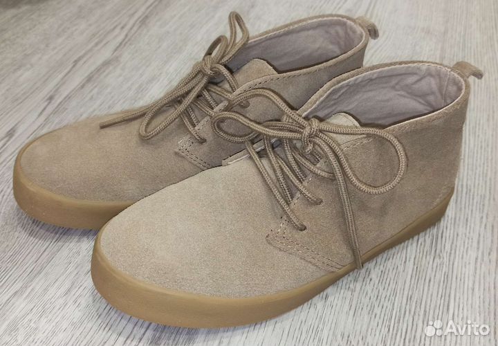 Gap on sale suede shoes