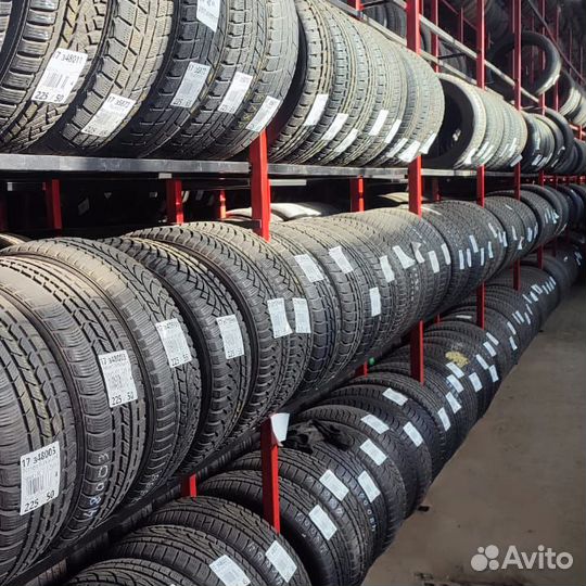 Nokian Tyres Hakkapeliitta R2 215/60 R16 99R