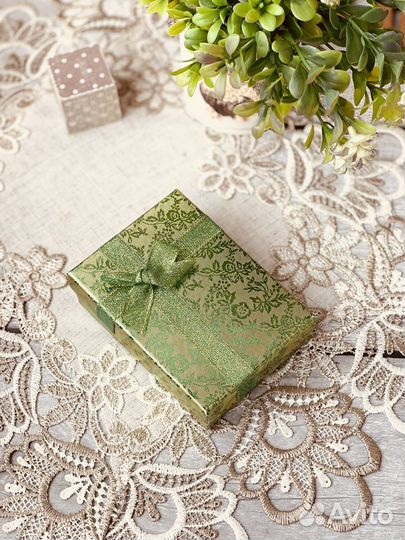 Брошка йорк