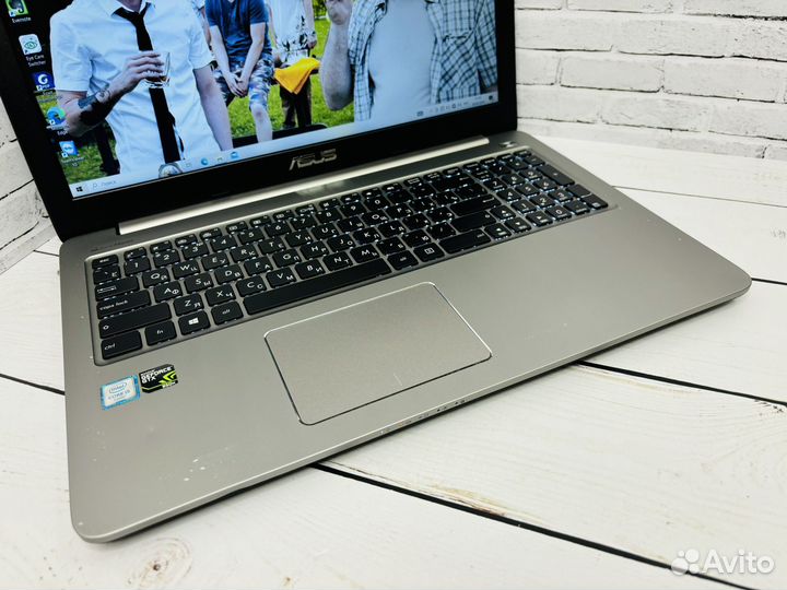 Игровой asus 15.6 Full HD/ I5/ RAM 8/ SSD