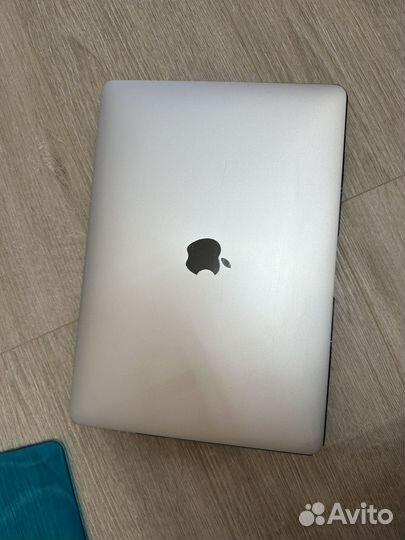 Apple MacBook Pro 13