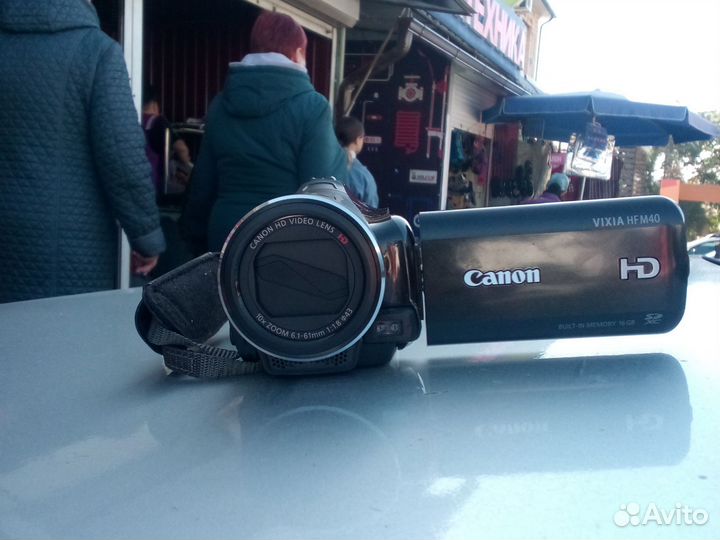 Видеокамера canon