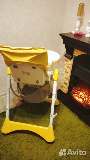 Стульчик для кормления Corol