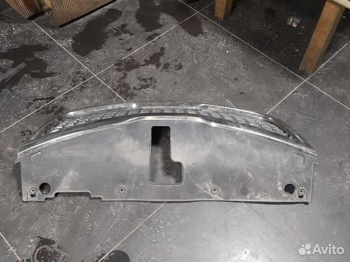 Решетка радиатора