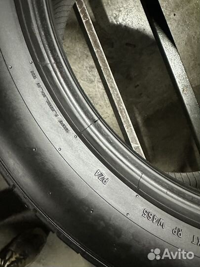 Pirelli P Zero PZ4 265/45 R19 105Y